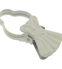 6 pinzettoni in metallo.