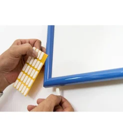 Antiscivolo antiurto adesivo 9x20 mm. spessore 2,5 mm. bianco 25 pz.