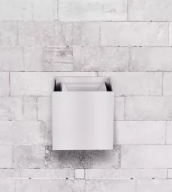 Applique led da esterno quadrata a doppio fascio luminoso vtac bianco 3000k