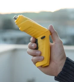 Avvitatore a batteria "professional" con valigetta e kit 46 accessori