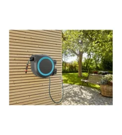 Avvolgitubo a parete automatico gardena 