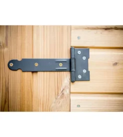 Casetta in legno addossata habrita 