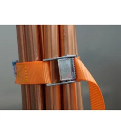 Cinghia di ancoraggio in kit 8 pz. con tenditori e cavo elastico in confezione riutilizzabile