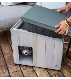 Cuccia per cani da esterno ferplast 