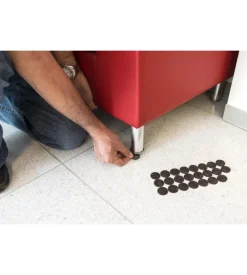 Feltrini adesivi assorititi marroni 108 pz.