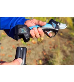 Forbice da potatura a batteria campagnola "speedy" taglio 25 mm 2 batterie 14,4v 2ah, caricabatterie e kit attrezzi