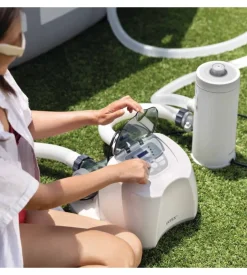 Generatore salino di cloro intex "krystal clear" per piscine fino a 26500 l - cod. 26688