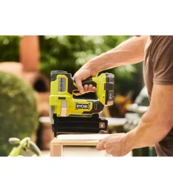 Groppinatrice ryobi - r18gn18-0 18v one+ tecnologia airstrike - solo corpo macchina