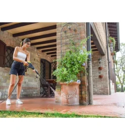 Idropulitrice elettrica a freddo multiaccessoriata lavorwash 