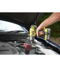 Kit valigetta avvitatore ad impulsi a batteria ryobi "r18iw3-120s" 18v 2ah e caricabatterie