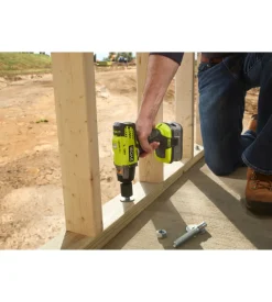 Kit valigetta avvitatore ad impulsi a batteria ryobi 