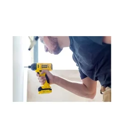 Kit valigetta avvitatore ad impulsi a batteria stanley fat max "fmc041s2-qw" 2 batterie 10,8v 1,5ah