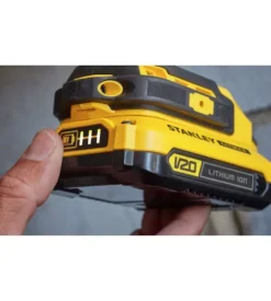 Kit valigetta trapano avvitatore a percussione a batteria stanley fatmax 