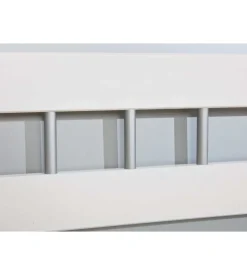 Letto matrimoniale in pino bianco 140x200 cm