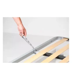 Letto piazza e mezza contenitore con piedini 