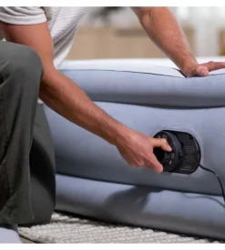 Materasso matrimoniale gonfiabile intex 