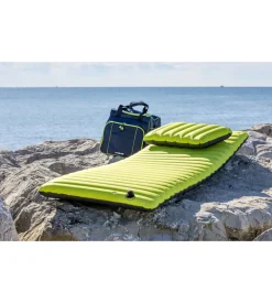 Materasso singolo gonfiabile con pompa integrata da campeggio brunner "alveobed single" grigio e verde 220x75 cm