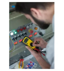 Multimetro digitale base stanley, 600 v