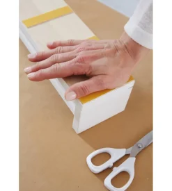 Nastro biadesivo per interni "extra strong", 1,50 mt x 19 mm - tesa