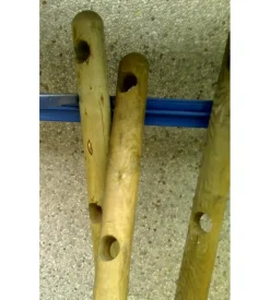 Palo con punta (12x150 ) con 2 fori da 7cm.