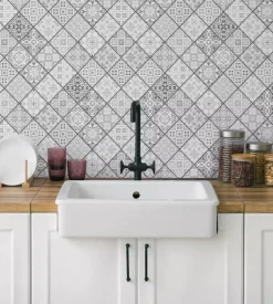 Paraschizzi adesivo da cucina fantasia "pewter tiles", 190x60 cm