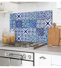 Paraschizzi in alluminio azulejos blu, 48x72 cm