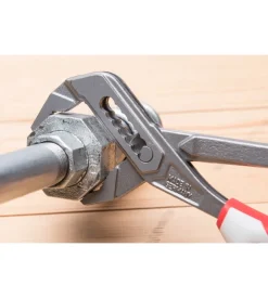 Pinza regolabile a cerniera chiusa 3k - 240 mm.