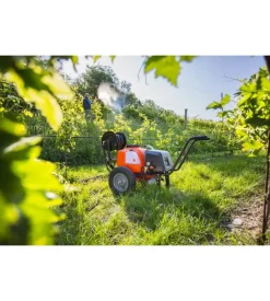 Pompa irroratrice a batteria carrellata stocker "303" 80l 10 bar 12v 36ah