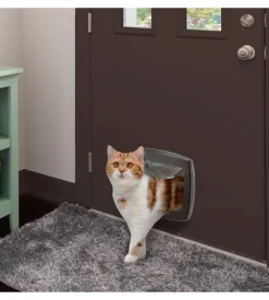 Portina per gatti e piccoli cani ferplast "swing 1" con chiusura 2 vie in plastica marrone 21,5x5x24 cm