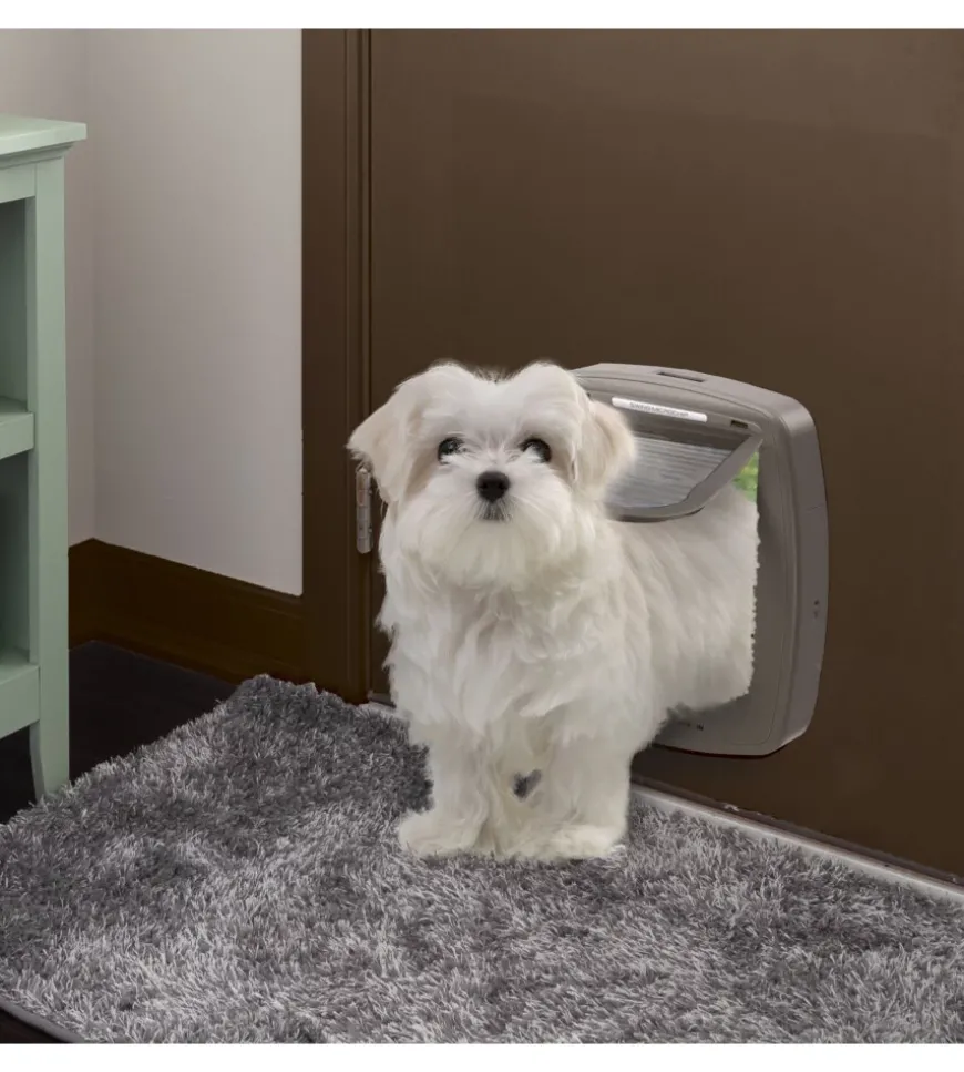 Portina per gatti grandi e cani di taglia piccola ferplast "swing microchip large" con chiusura 4 vie e protezione aria in plastica marrone 26,5x16,2x31,5 cm