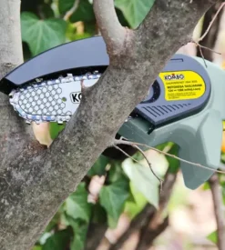 Potatore a catena a batteria kombo barra 10 cm 12v 1,5ah