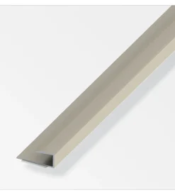 Profilo autoadesivo per bordi.9 tita - 2 metri.