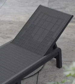 Sdraio reclinabile e ripiegabile keter "mallorca" in polipropilene grafite 187,5x58x29 cm