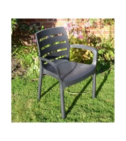 Sedia da esterno con braccioli 