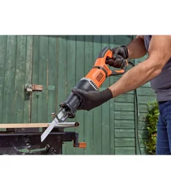 Sega a gattuccio elettrica black+decker 