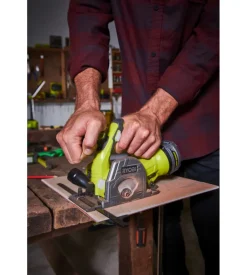 Sega circolare a batteria ryobi