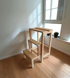 Sgabello scala con 3 gradini a ribalta richiudibile in legno 37x23x60 cm