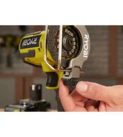 Smerigliatrice compatta ryobi