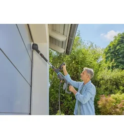 Spazzola multifunzione a batteria gardena 