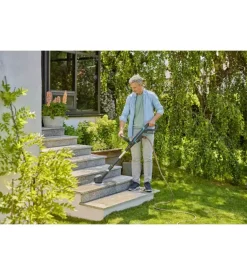 Spazzola multifunzione a batteria gardena 