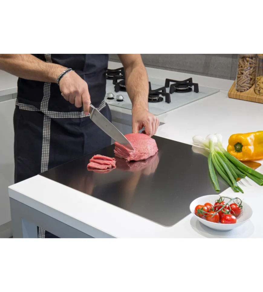 Spianatoio/tagliere in acciaio gimetal con antiscivolo e bordo, 49x47 cm