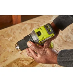 Trapano a percussione a batteria ryobi