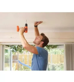 Trapano avvitatore a batteria black+decker 