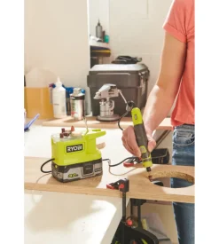 Utensile rotativo compatto a batteria ryobi